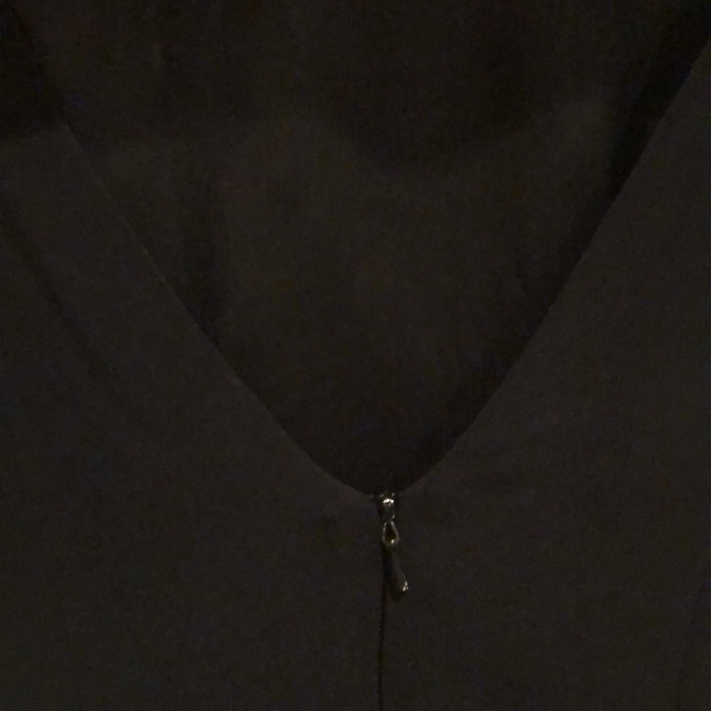 Black cocktail dress with satin swoop in back. - Picture 4 of 4